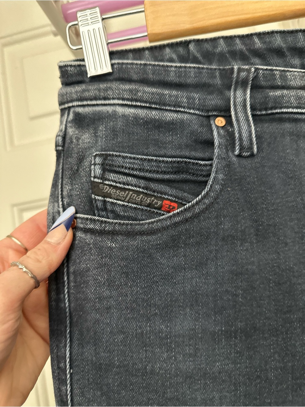 Diesel Babhila Slim Skinny Jeans - Picture 3 of 7